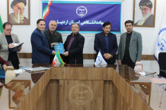 نشست صمیمانه رئیس جهاددانشگاهی استان اردبیل با همکاران واحد به مناسبت جشن پایان سال و تقدیر از جهادگران