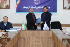 نشست صمیمانه رئیس جهاددانشگاهی استان اردبیل با همکاران واحد به مناسبت جشن پایان سال و تقدیر از جهادگران